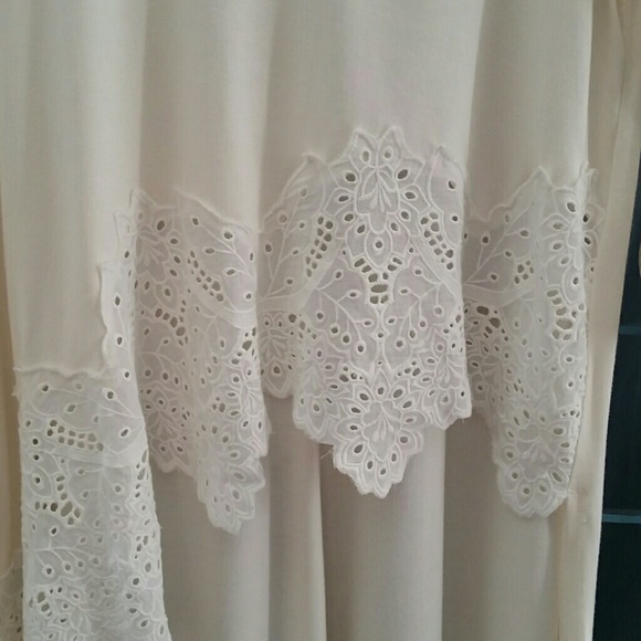 Hi-low cream top - Picture 4 of 4